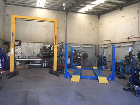 Tim’s Exhaust Centre - Internet Find 1