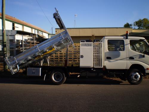 Motor Homes Rvs Campervans Sales Hire Bungalow QLD Internet Find