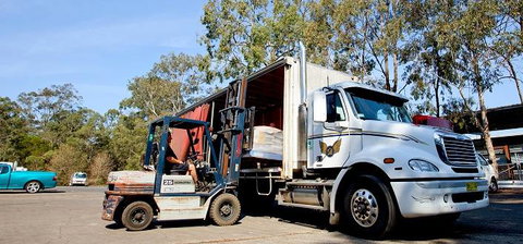 KWB Repairs–The Truck, Trailer & RV Specialists - Internet Find 1