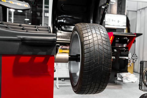 Pirlo’s Tyre Centre - Internet Find 3