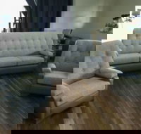 Cupitts Quality Upholstery - Internet Find