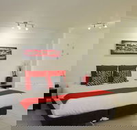 Charm City Motel - Internet Find