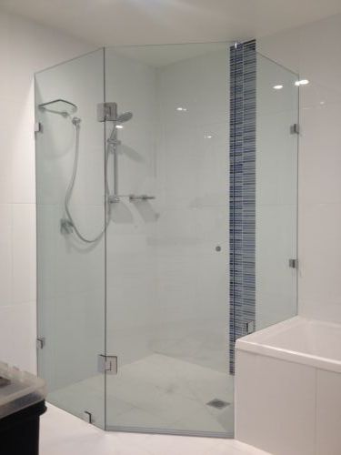 Great Lakes Wardrobes & Shower Screens - Internet Find 5