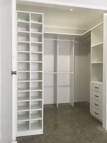 Great Lakes Wardrobes & Shower Screens - Internet Find 6