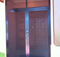 NQ Glazing - Internet Find