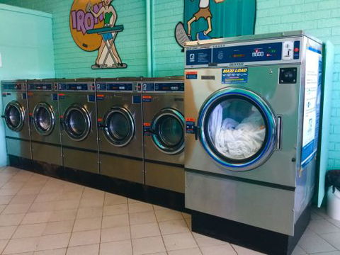 Tuncurry Washerteria - Internet Find 0