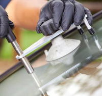 Protector Windscreens - Internet Find