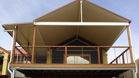 Designer Decks & Patios - Internet Find 1