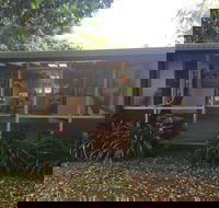 Kates Cat Motel - Internet Find