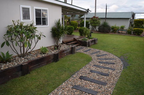 Wards Landscape Supplies - Internet Find 4