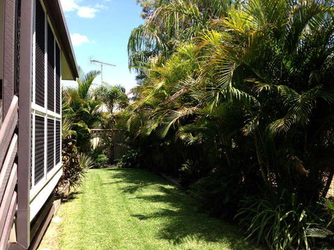 Siteworks Lawn & Landscape - Internet Find 2