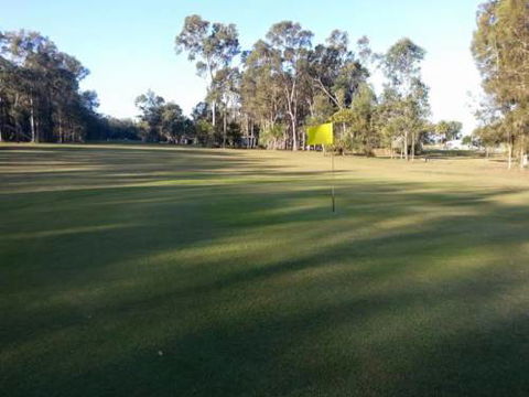 Boonooroo Golf Course & Tavern - Internet Find 4