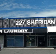 Captain Cook Laundromat - Internet Find