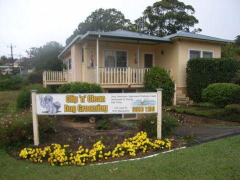 Clip ‘n’ Clean Dog Grooming - Internet Find 0