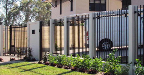 Trojon Fencing - Internet Find 6