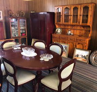 Paraphernalia Antiques  Collectables - Internet Find