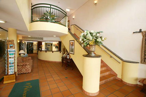 Il Palazzo Boutique Apartment Hotel - Internet Find 2