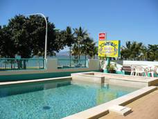 Townsville Seaside Apartments - Internet Find 0