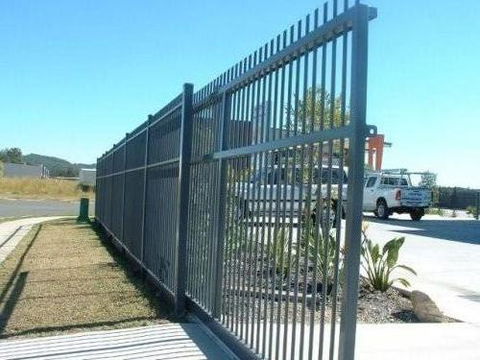 Jakeda Fencing - Internet Find 1