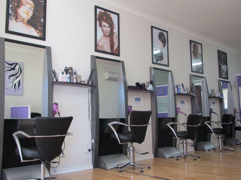 Foxy Locks Hair Studio - Internet Find 3