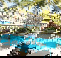 Peppers Beach Club and Spa - Palm Cove - Internet Find