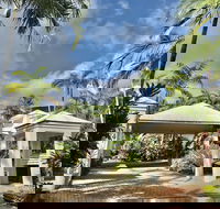 The Villas Palm Cove - Internet Find