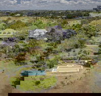 Spicers Clovelly Estate - Internet Find