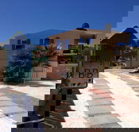 Shark Bay B  B - Internet Find