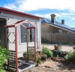 Oatlands Retreat - Internet Find