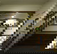 Brisbane Manor Hotel - Internet Find