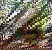 Green Leaves Cabin - Internet Find