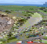 Stanley Cabin  Tourist Park - Internet Find