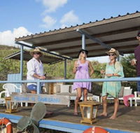 Bremer Island Banubanu Beach Retreat - Internet Find